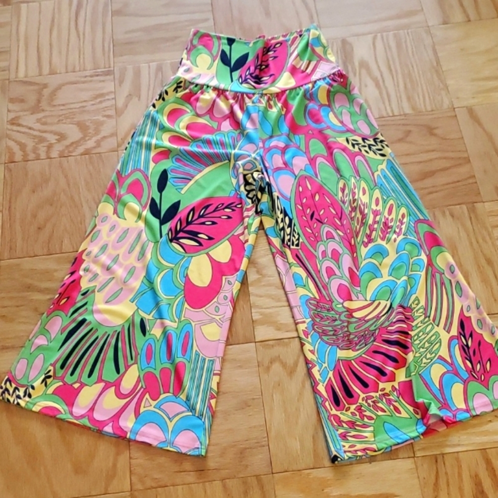 Cropped Pants